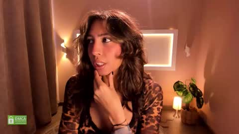 Deborah Daz online show from September 13, 1:52 pm