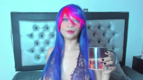 Lore Depp online show from February 15, 10:44 am