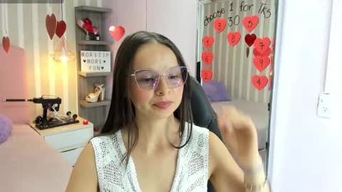 lorelaigiven online show from February 14, 12:25 pm