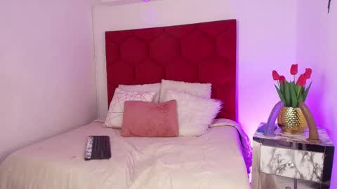 LORELI online show from September 13, 3:36 am