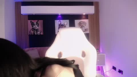 LORELI online show from March 4, 3:35 am