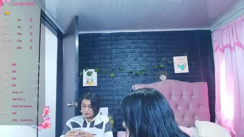 Loren online show from September 22, 8:29 pm