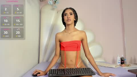 Lorena online show from December 15, 7:42 pm