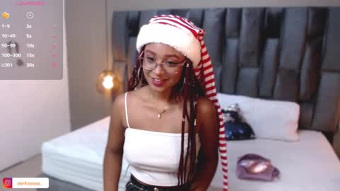 Lorena Vieira  online show from December 31, 7:51 pm