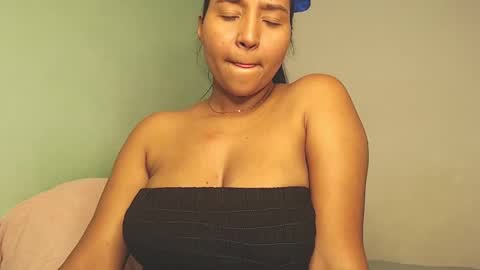 Loretta Gmez online show from January 21, 2:22 am