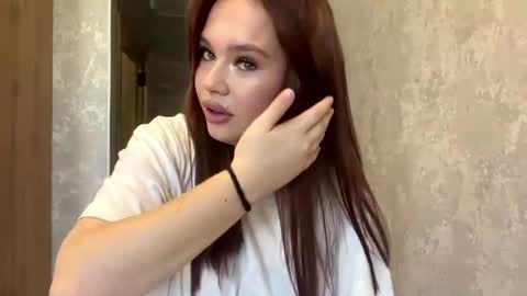Melissa online show from July 2, 10:10 am