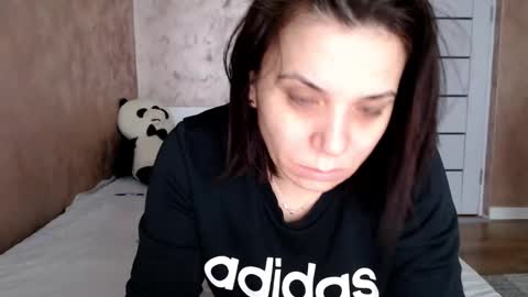 LorraGrey online show from February 10, 6:49 am