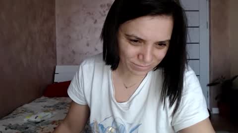 LorraGrey online show from January 6, 1:48 pm