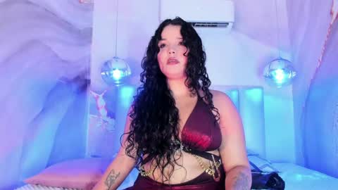 Lotti online show from April 16, 8:19 pm