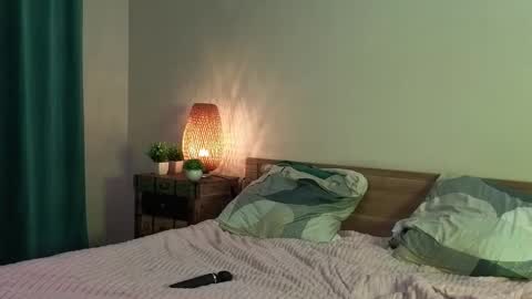 Riley online show from September 19, 11:26 pm