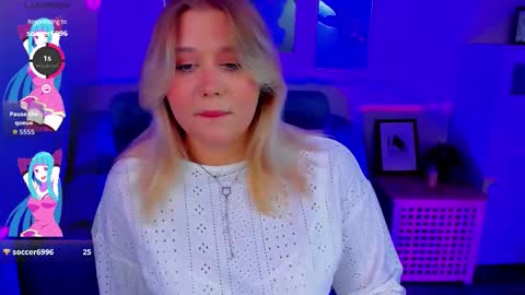 Loise online show from November 19, 10:21 pm