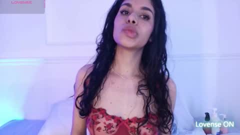 Cam online show from December 22, 6:55 pm