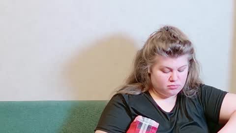 Ally online show from December 13, 2:16 pm