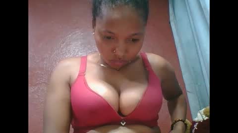 loveinlife750427 online show from October 21, 12:42 pm