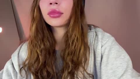 Elsa online show from March 12, 4:30 am