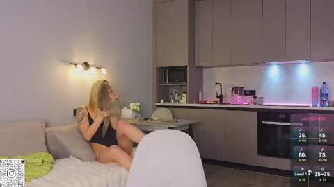 Jenny online show from May 31, 4:40 am