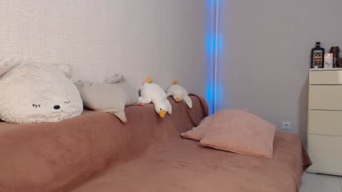 Lovely Hayley online show from February 4, 9:20 pm