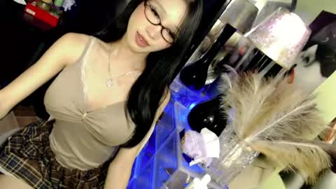 lovely_jasleen online show from July 13, 5:24 pm