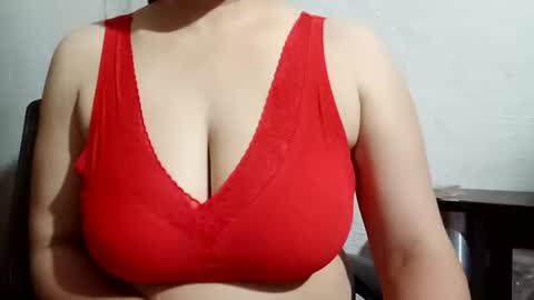 katrina follow me guys online show from March 27, 8:37 am