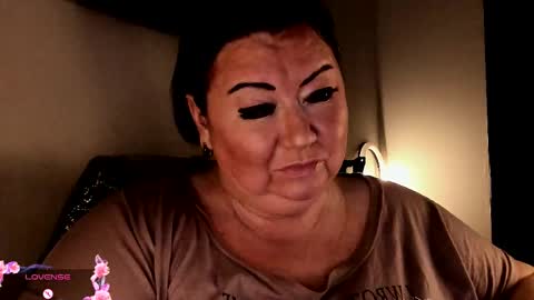 Anelana online show from September 15, 6:43 am