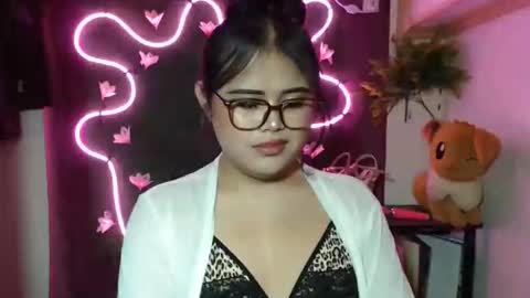 lovely online show from October 3, 10:04 pm