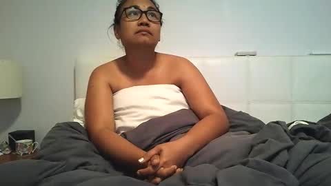 Angelquey online show from March 18, 8:25 pm