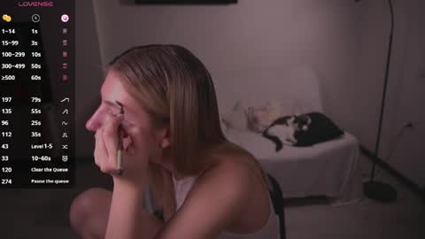 Anna online show from April 9, 1:16 pm