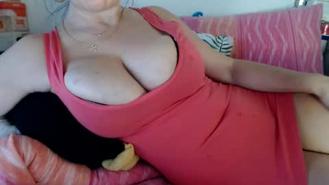 lovelywoman22 online show from February 13, 4:07 pm