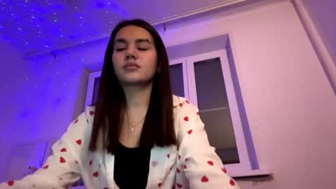 Kalie online show from November 13, 2:27 pm