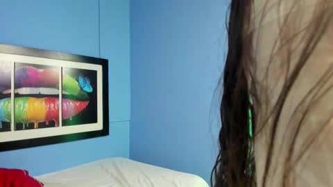 loversvalery online show from October 17, 12:41 pm