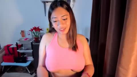 Ryn online show from December 18, 2:27 am