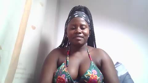 lovie_paula online show from October 12, 6:54 pm
