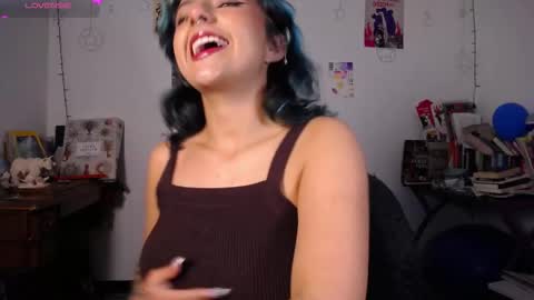 loving_alma online show from March 2, 5:08 am