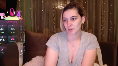 Antonia online show from October 27, 10:04 pm