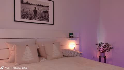    .       online show from January 20, 9:13 am