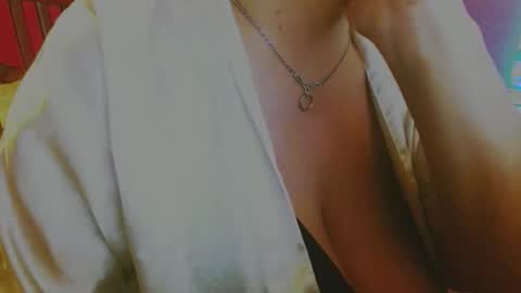 Ariel online show from October 23, 1:17 pm