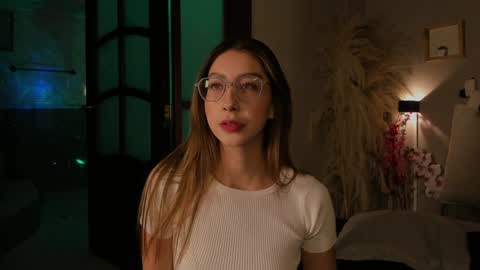  ---Goys incredible photographs online show from January 30, 12:27 pm