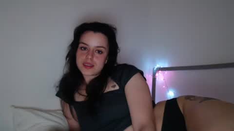 luana online show from September 8, 9:36 pm