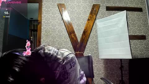 MIA HOT online show from February 5, 12:06 pm