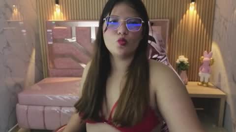 Lucero  online show from April 8, 3:19 am