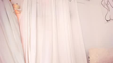 Lucia online show from January 26, 2:03 am