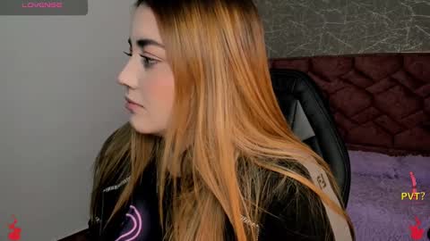 lucia star  online show from January 13, 6:05 pm