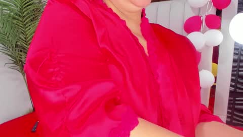 Lucia Vonne online show from February 14, 11:31 am