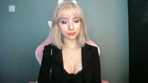 Lucy online show from March 21, 8:19 am