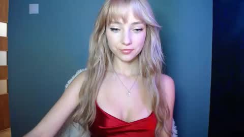 Lucy online show from October 10, 2:33 pm