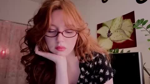 Lucia online show from March 8, 4:33 pm