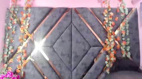 Luci online show from March 3, 9:34 pm