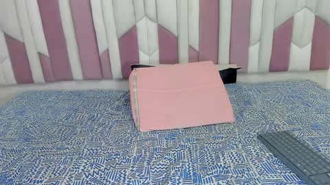 instagram luciana417  online show from January 16, 3:34 am