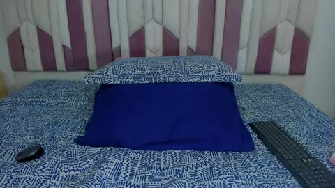 instagram luciana417  online show from January 22, 3:09 am