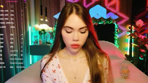 MimiFors online show from October 6, 5:07 pm